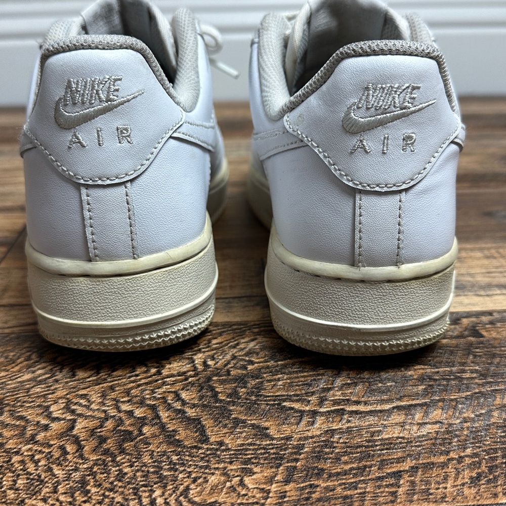 NIKE Women’s Nike Air Force 1 '07 - Picture 5 of 8